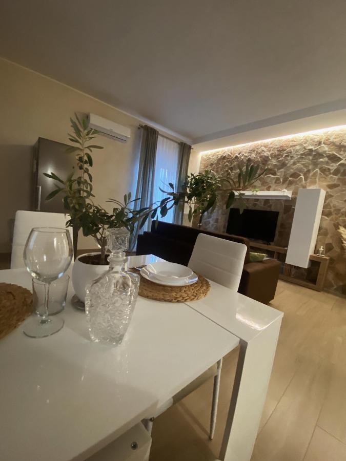 Ca Sal Holiday Home Lesina Exterior photo